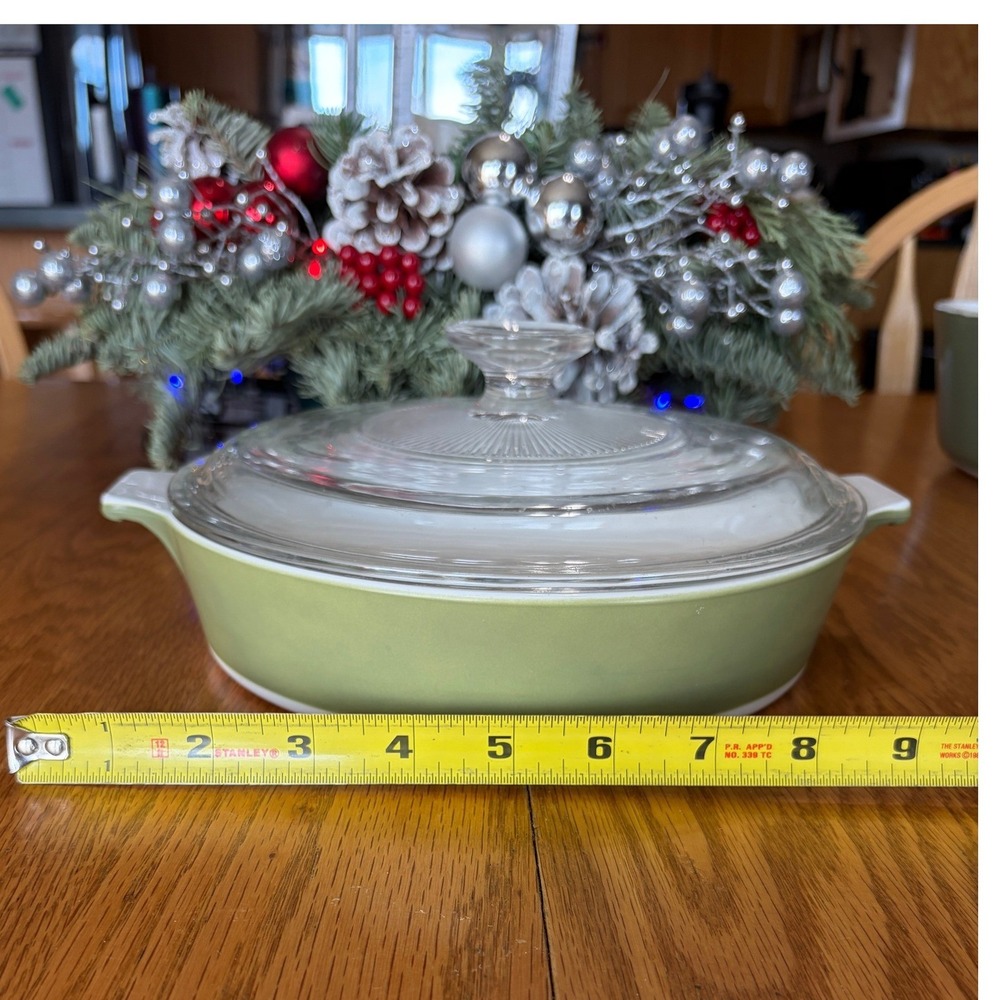 Corning Ware Avocado Green P-708½-B 1.5 QT Round Skillet w/ Lid Vintage USA